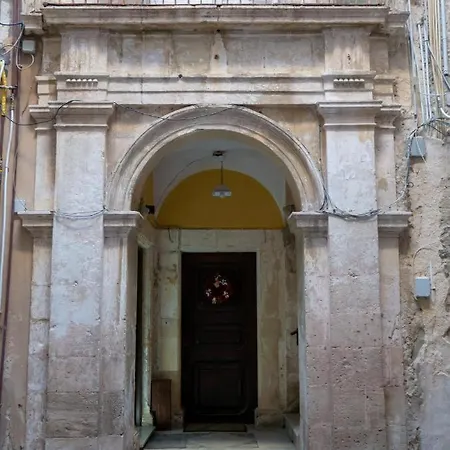 2 Soru Ortigia - Romantico Bilocale Apartment